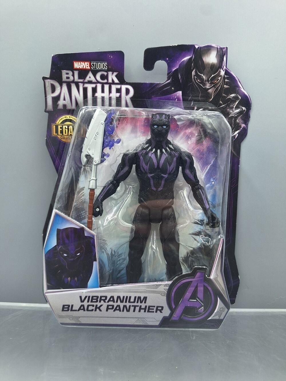 Marvel~Hasbro~Vibranium Suit ~Black Panther~Wakanda 6" Action Figure~Legacy~NEW~